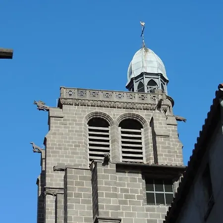 Monfs Clermont-ferrand, Pres De Toute Commodites Apartamento *